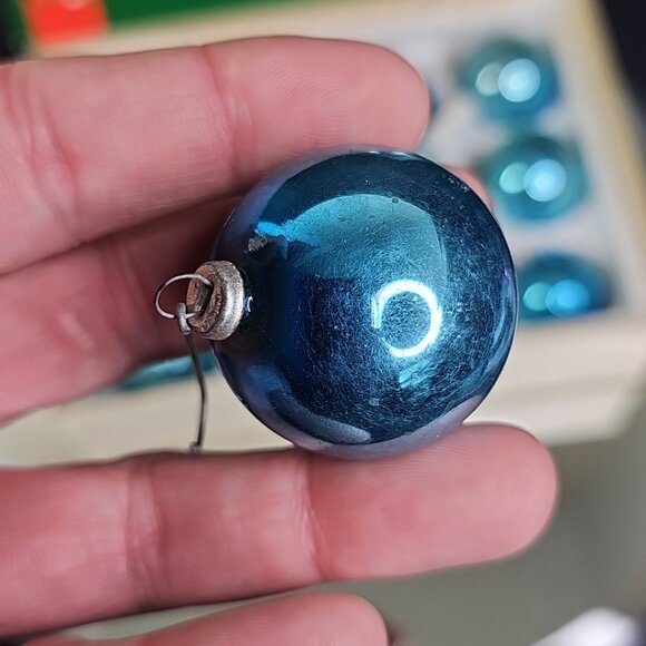 Vintage Glass Christmas Balls Ornaments Baubles BLUE Round Japan Caps Set Of 12 - Picture 5 of 14